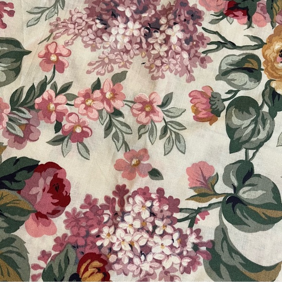 Vintage Ralph Lauren Allison Oblong Table Cloth Victorian Floral, 60” x 120” - Picture 8 of 12